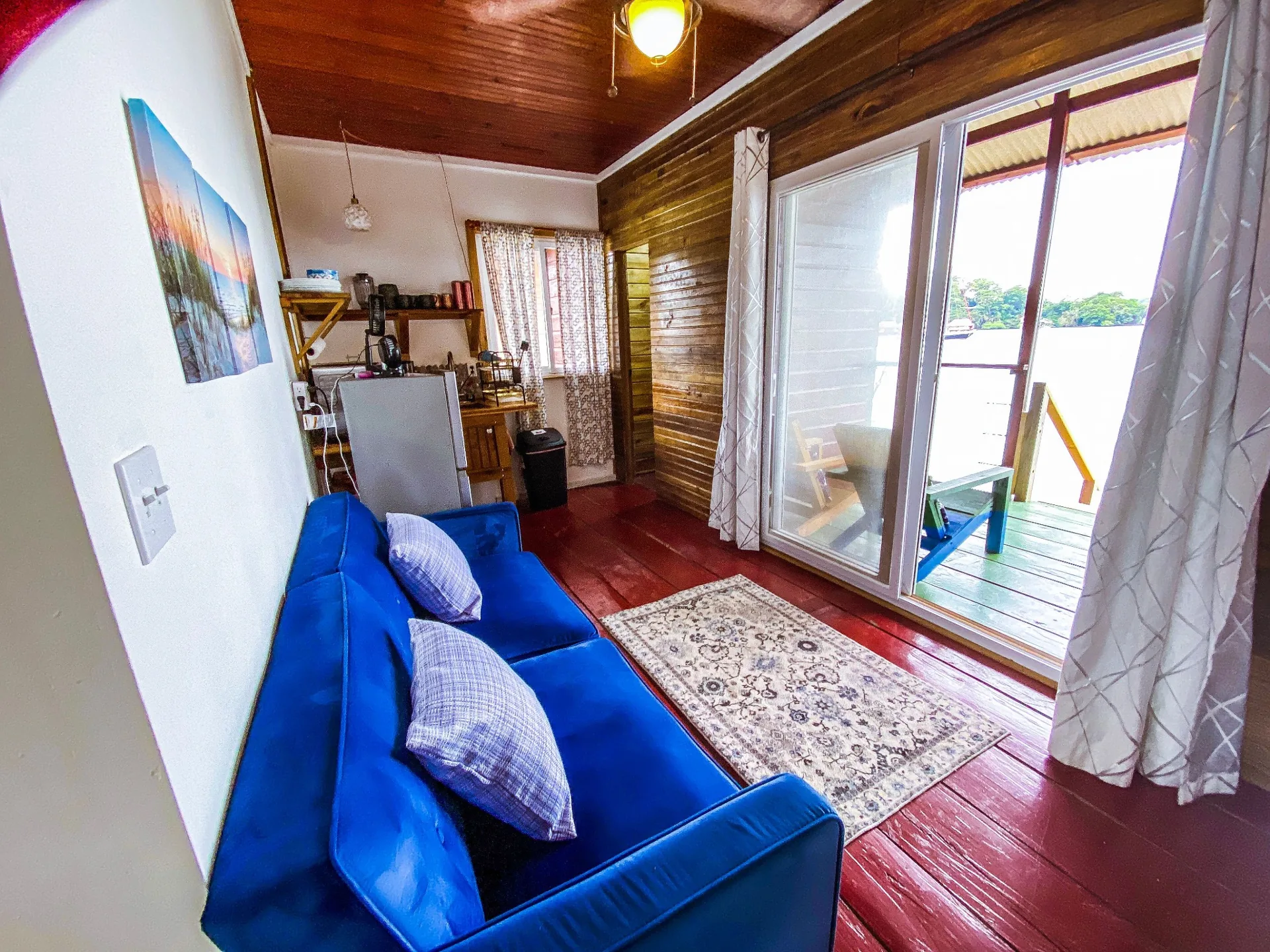 California Suite photo 1